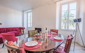 Serafini - Historic Center Modern - By Tgb